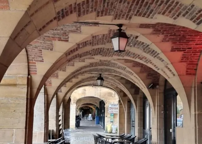 Apartment Lys Rdc Centre-Ville T2 Renove Cocon Cosy Parking 34M2 Charleville-Mezieres